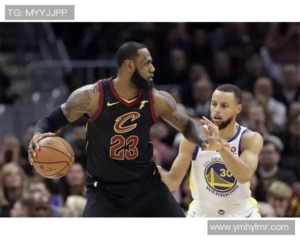 重庆足球队包夹战术解析与深度剖析背后的战术思维与执行力